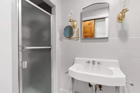 13 Crosby St, Webster, MA 01570 photo 8