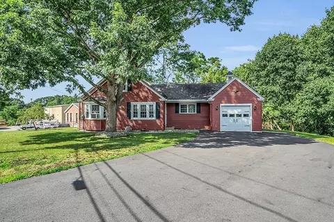 27 Peaslee Ter, Methuen, MA 01844