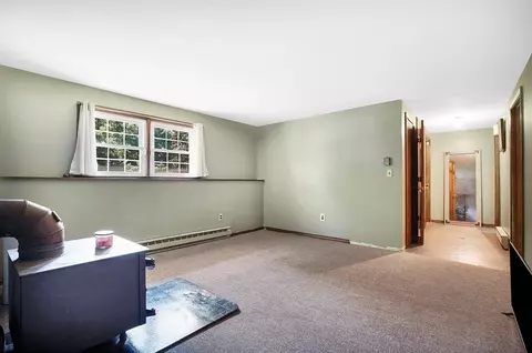Living - 17 Beach Rd, Ware, MA 01082 photo 9 of 9