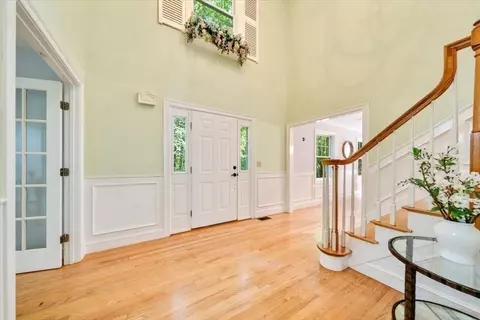 Entry Way - 111 Chestnut St, Upton, MA 01568 photo 3 of 4