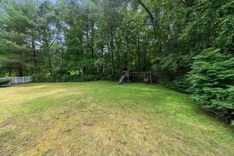 Exterior - 111 Chestnut St, Upton, MA 01568 photo 5 of 7