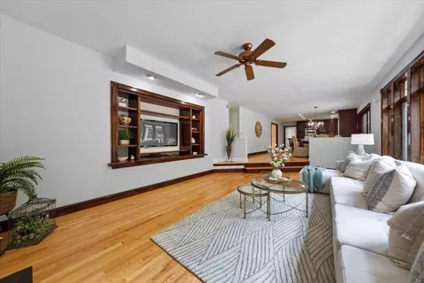 Living - 111 Chestnut St, Upton, MA 01568 photo 3 of 4
