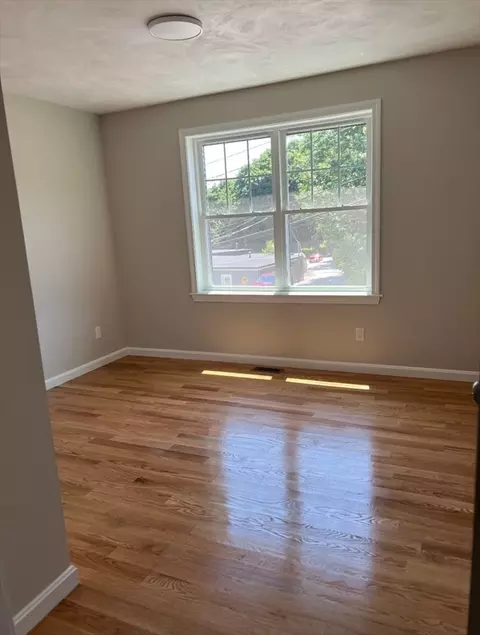 Bedroom - 139 Blithewood Ave, Worcester, MA 01604 photo 1 of 5
