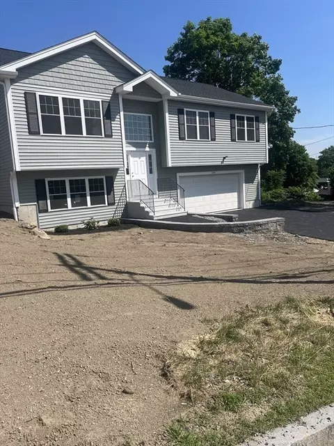 Exterior - 139 Blithewood Ave, Worcester, MA 01604 photo 3 of 7