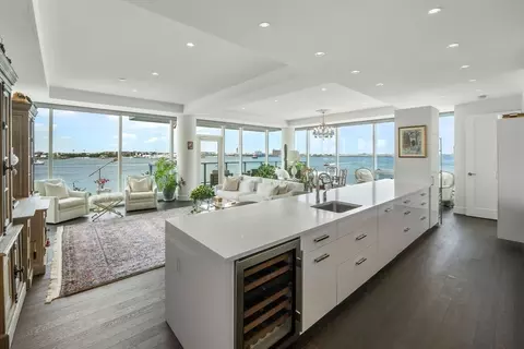 50 Liberty Dr #5B, Boston, MA 02210