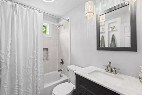 Bath - 85 Gibbs Ave, Wareham, MA 02571 photo 2 of 2
