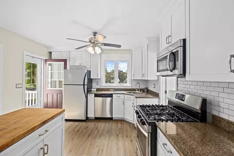 Kitchen - 85 Gibbs Ave, Wareham, MA 02571 photo 1 of 5