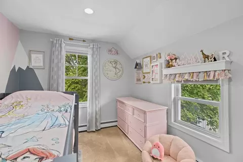 Bedroom - 85 Gibbs Ave, Wareham, MA 02571 photo 3 of 4