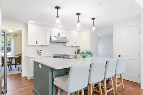 Kitchen - 247 Greendale Ave, Needham, MA 02494 photo 2 of 5