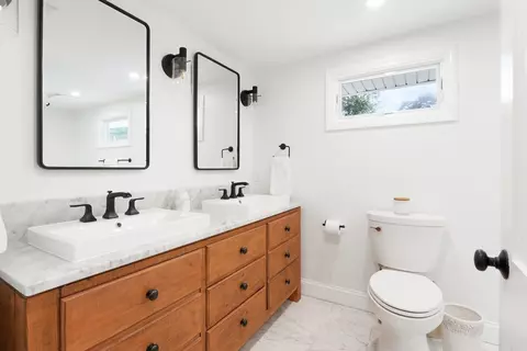 Bath - 247 Greendale Ave, Needham, MA 02494 photo 2 of 3