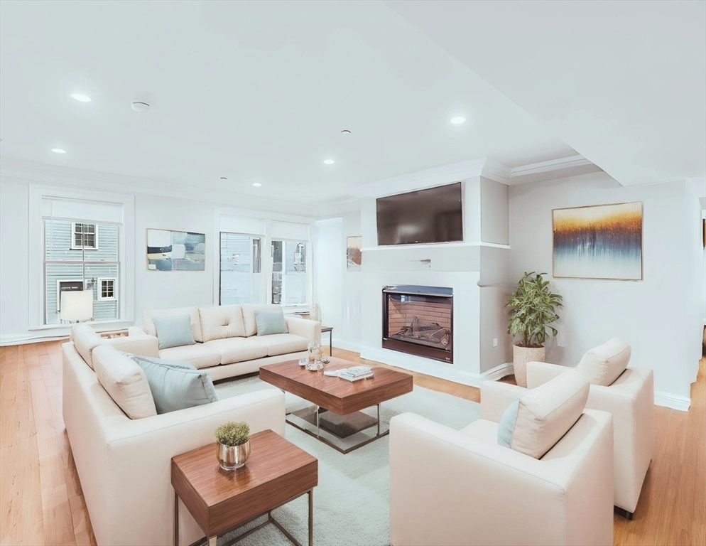 56 Belmont St Unit 1  