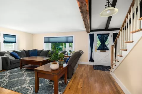 32 Prospect St, Georgetown, MA 01833 photo 6