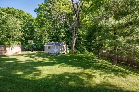 32 Prospect St, Georgetown, MA 01833 photo 4