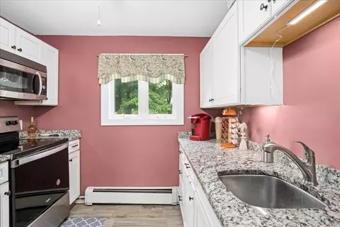 32 Goddard St, Blackstone, MA 01504 photo 3