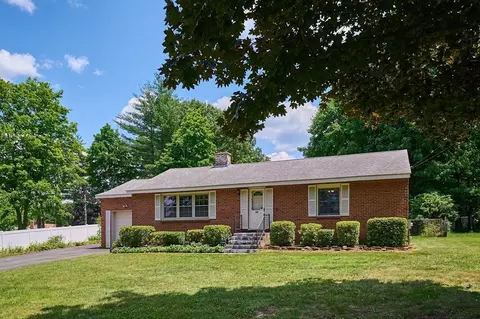 363 Cooley St, Springfield, MA 01128 photo 2