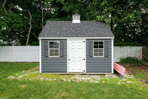 23 Gregory St, Middleton, MA 01949 photo 34