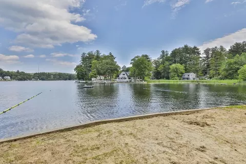 View/Area - 4 Cross St, Windham, NH 03087 photo 2 of 2