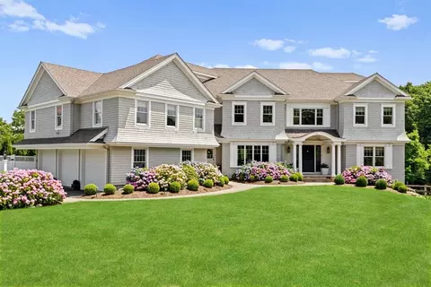 41 George Washington Blvd, Hingham, MA 02043