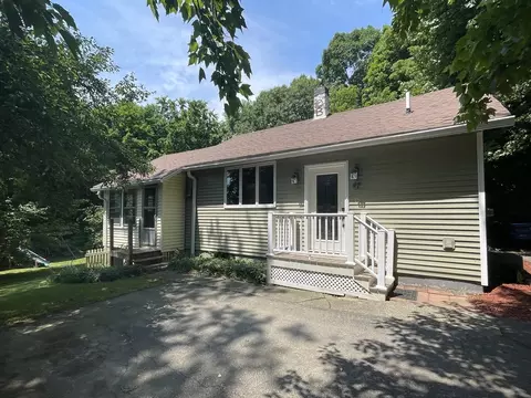 47 Wind Mill Hill Rd, Groton, MA 01450