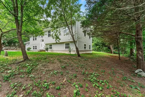 456 Parsonage St, Marshfield, MA 02050 photo 2