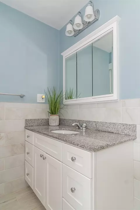 Bath - 79 Mill St, Natick, MA 01760 photo 1 of 3