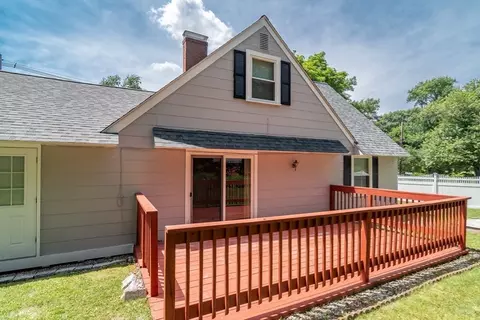 Exterior - 79 Mill St, Natick, MA 01760 photo 2 of 6