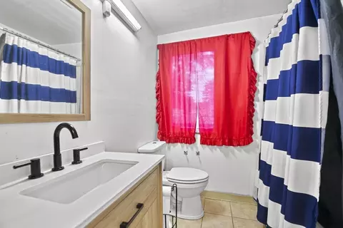28 Burns Ave, Springfield, MA 01119 photo 16