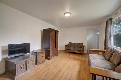 28 Burns Ave, Springfield, MA 01119 photo 7