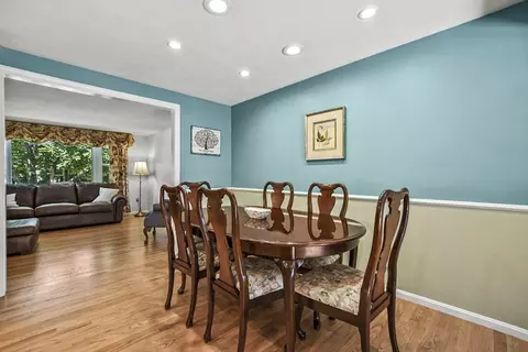 186 Berkeley Ave, Lowell, MA 01852 photo 8