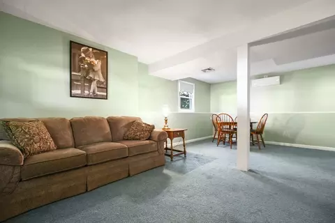 186 Berkeley Ave, Lowell, MA 01852 photo 25