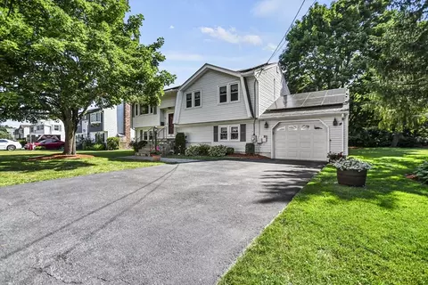 186 Berkeley Ave, Lowell, MA 01852 photo 37