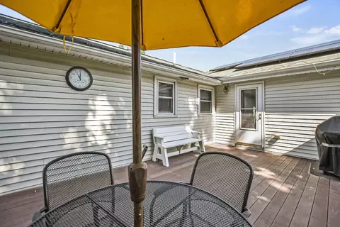 186 Berkeley Ave, Lowell, MA 01852 photo 30