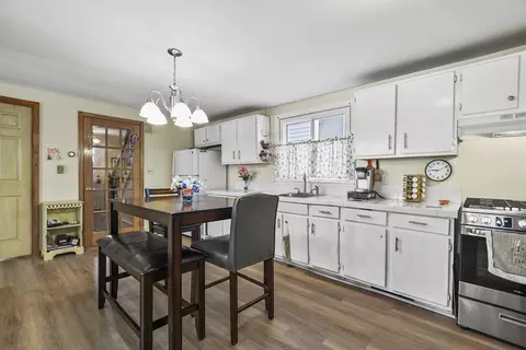 82 Cedar St, Everett, MA 02149 photo 5