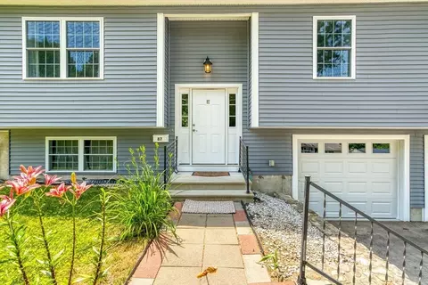 Exterior - 87 Prudential Rd, Worcester, MA 01606 photo 2 of 10