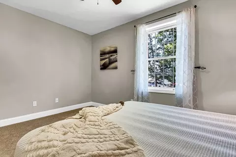 Bedroom - 87 Prudential Rd, Worcester, MA 01606 photo 5 of 8