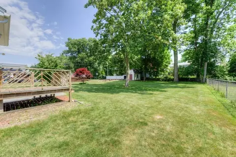 Exterior - 20 Falcon St, Worcester, MA 01603 photo 4 of 9