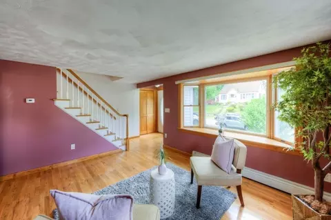 Living - 20 Falcon St, Worcester, MA 01603 photo 2 of 4