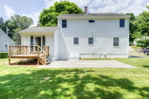 Exterior - 20 Falcon St, Worcester, MA 01603 photo 5 of 9