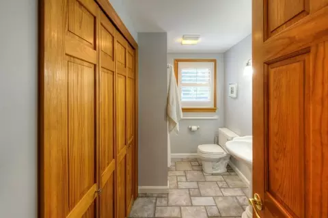 Bath - 20 Falcon St, Worcester, MA 01603 photo 1 of 4