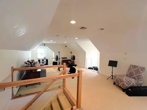 26 Mills Rd, Needham, MA 02494 photo 32
