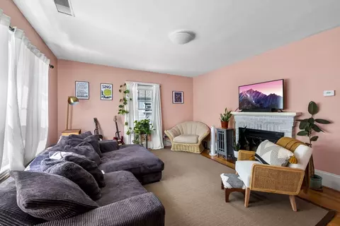 Living - 45 Sohier Rd #2, Beverly, MA 01915 photo 1 of 5