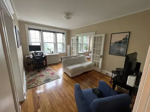 1 Crawford St #10, Cambridge, MA 02139