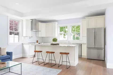 122 Birch St, Boston, MA 02131