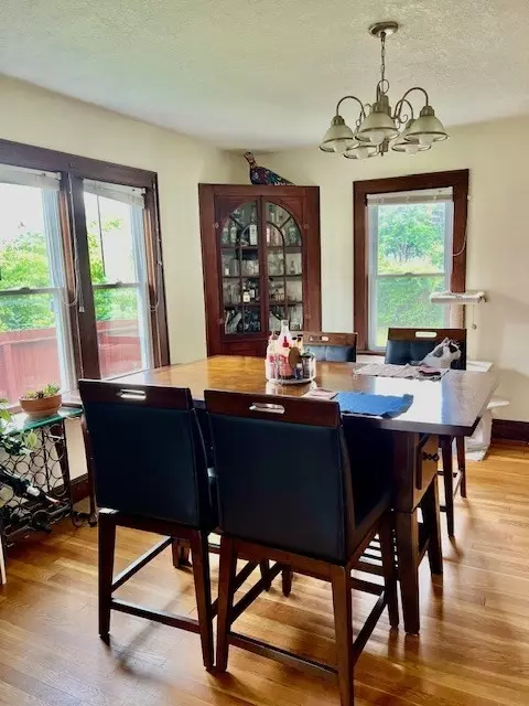 Dining - 2 Pine St, Chicopee, MA 01020 photo 1 of 2