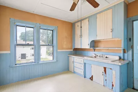 Kitchen - 14 Third St, Attleboro, MA 02703 photo 3 of 6