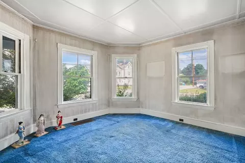 Living - 14 Third St, Attleboro, MA 02703 photo 1 of 3