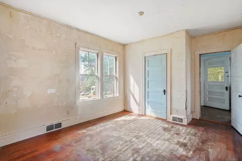 Bedroom - 14 Third St, Attleboro, MA 02703 photo 5 of 12