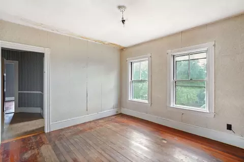 Bedroom - 14 Third St, Attleboro, MA 02703 photo 11 of 12