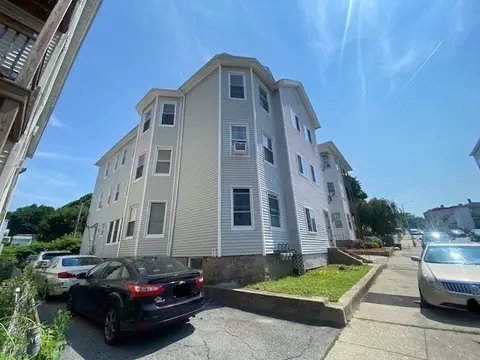 5 Chrome St, Worcester, MA 01604 photo 2