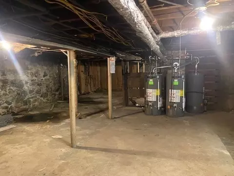 5 Chrome St, Worcester, MA 01604 photo 14